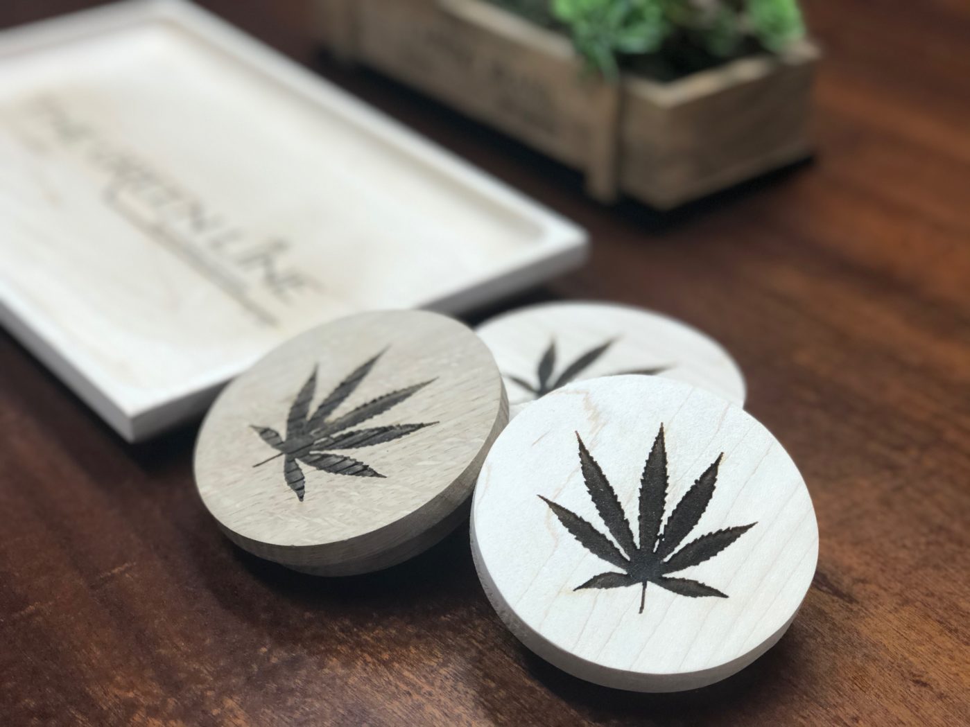 Custom Wood Cannabis Products & Smoking Accessories Made To Spec
